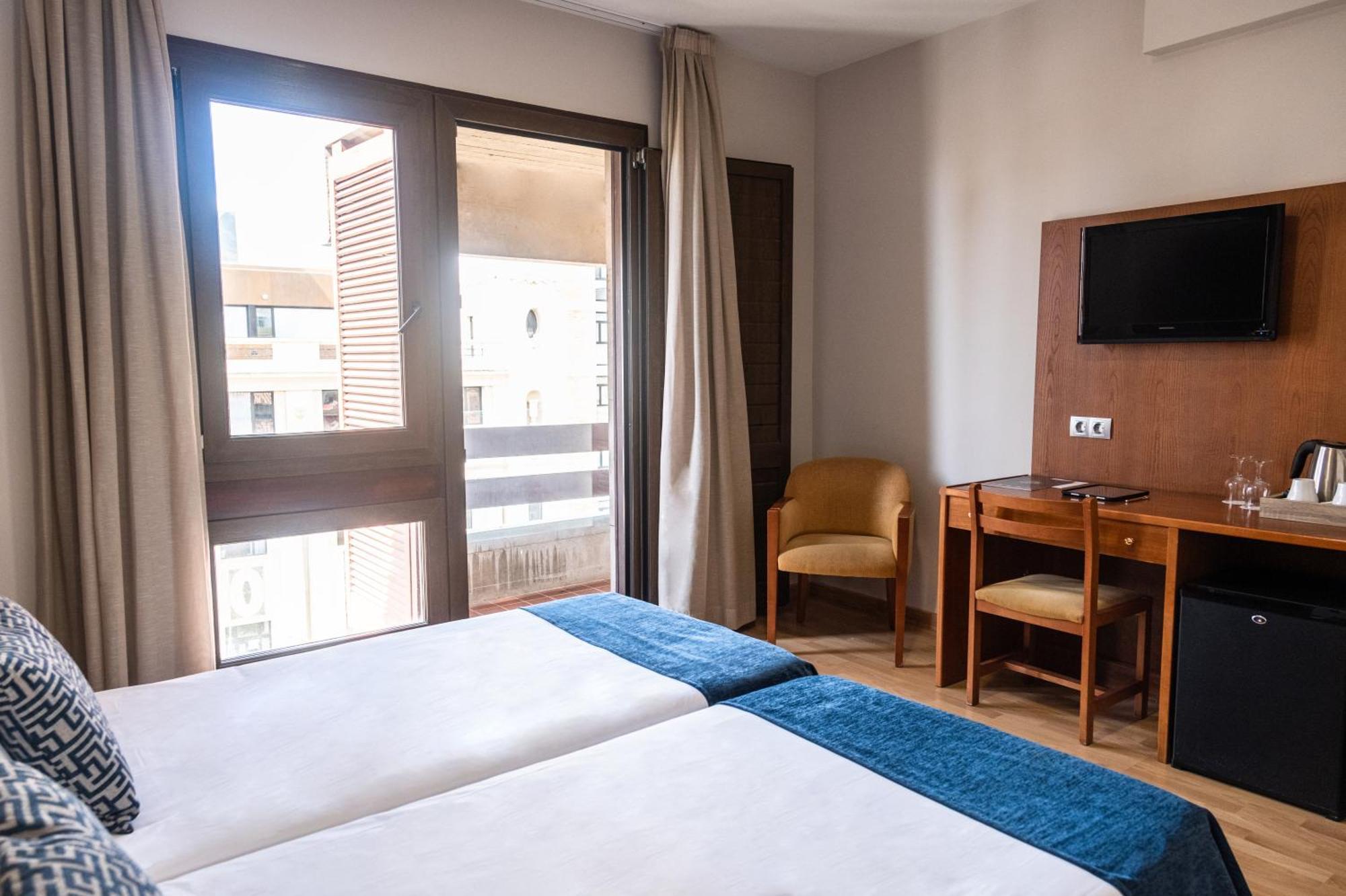 Hotel Adonis Plaza Santa-Cruz de Ténérife Extérieur photo